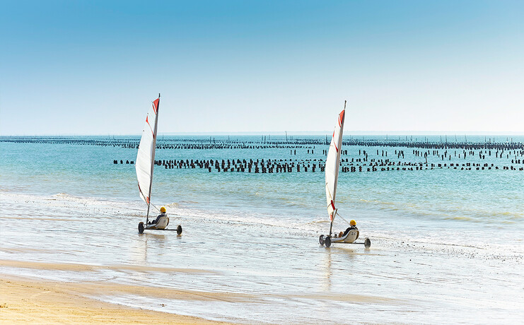 06_char_a_voile_la_faute_sur_me-78645722.jpg